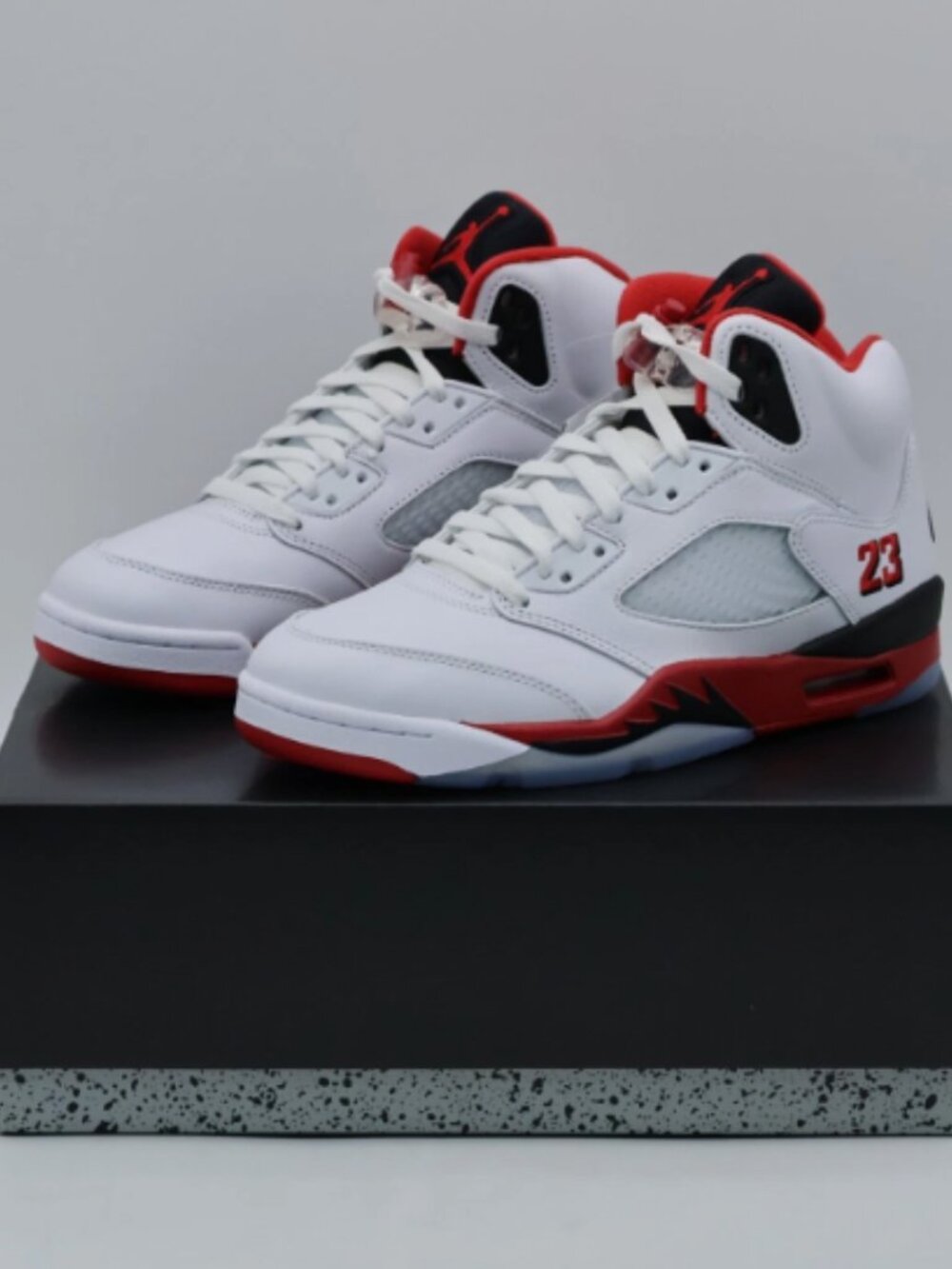 Nike Air Jordan 5 Retro OG Fire Red Black Tongue